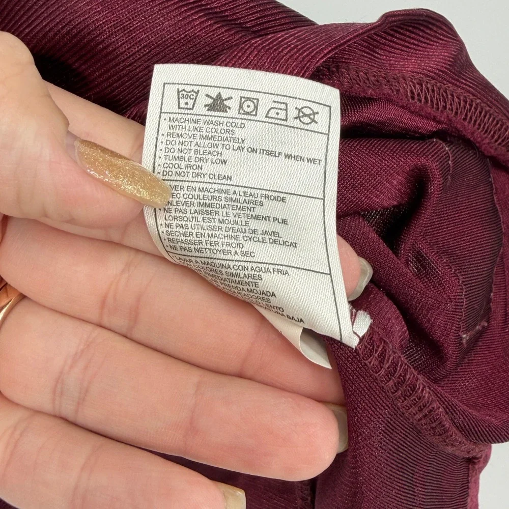 Nike Minnesota Golden Gophers Football Jersey #25 Maroon Mens Medium‎